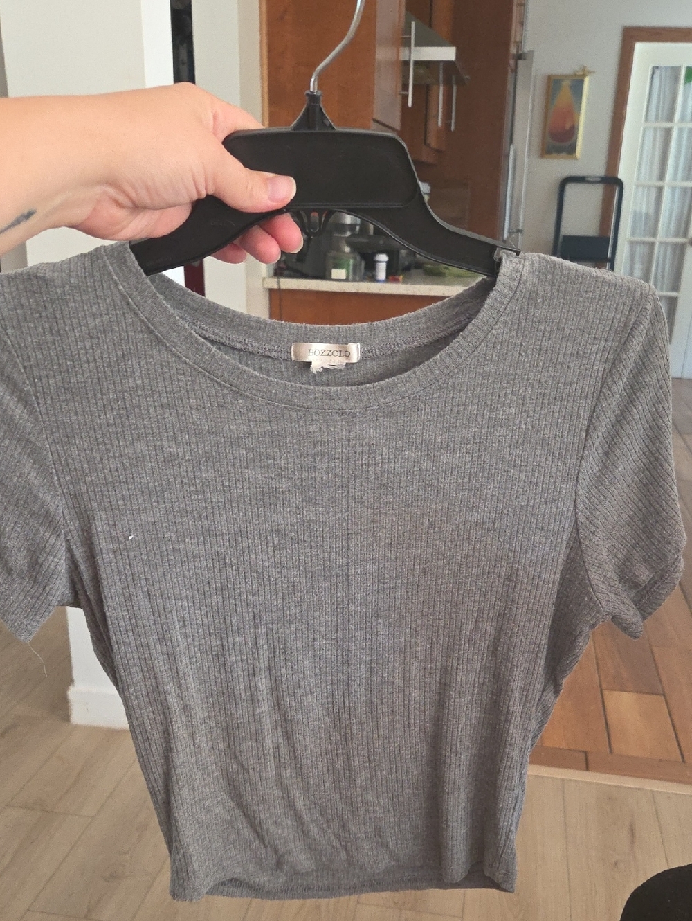 Bozzolo Gray Ribbed Short Sleeve Crop Top Tee